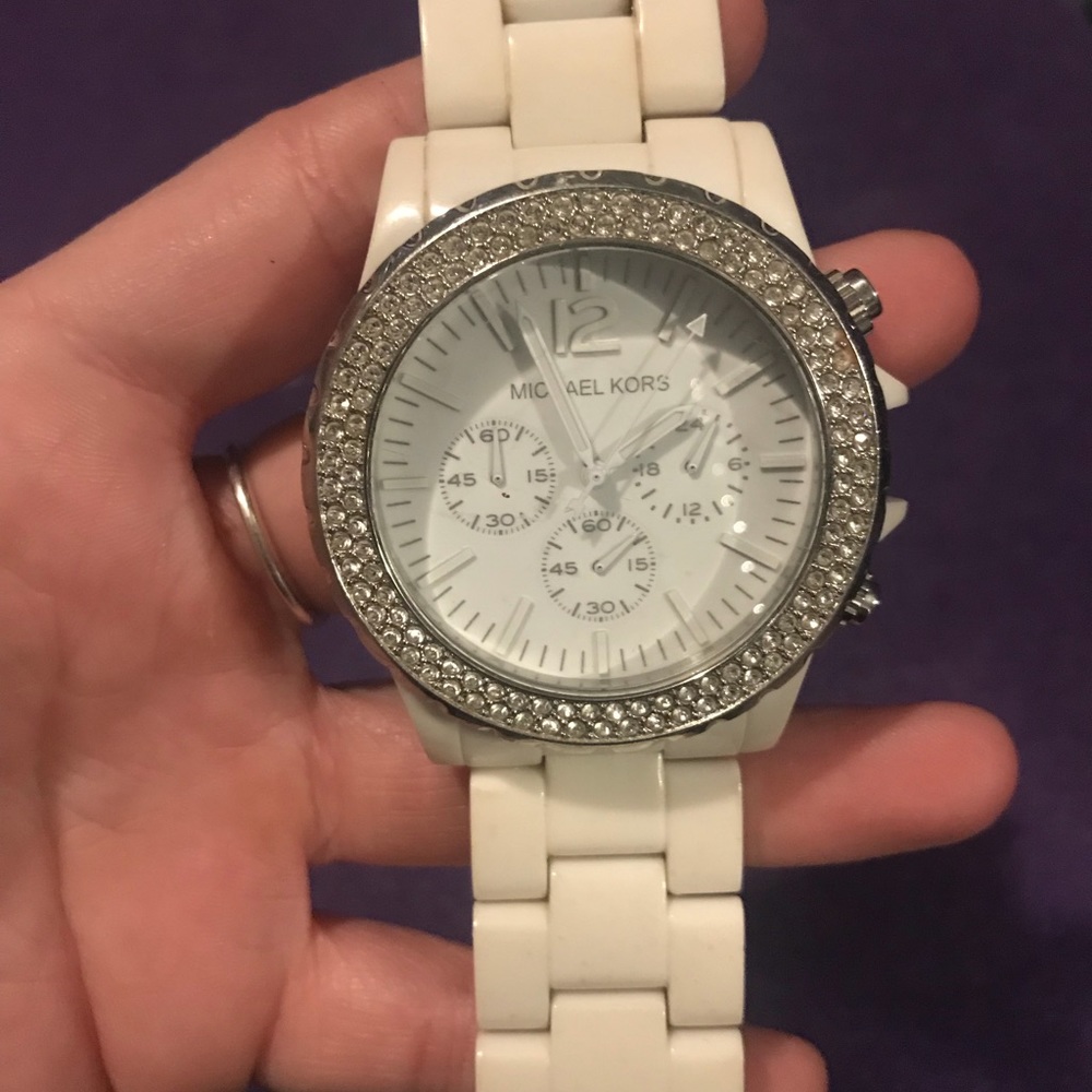 MICHAEL KORS WATCH !